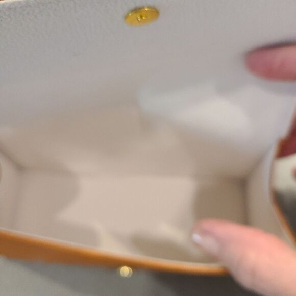 TORY BURCH Crossgrain Sunglass Case - Picture 5 of 5